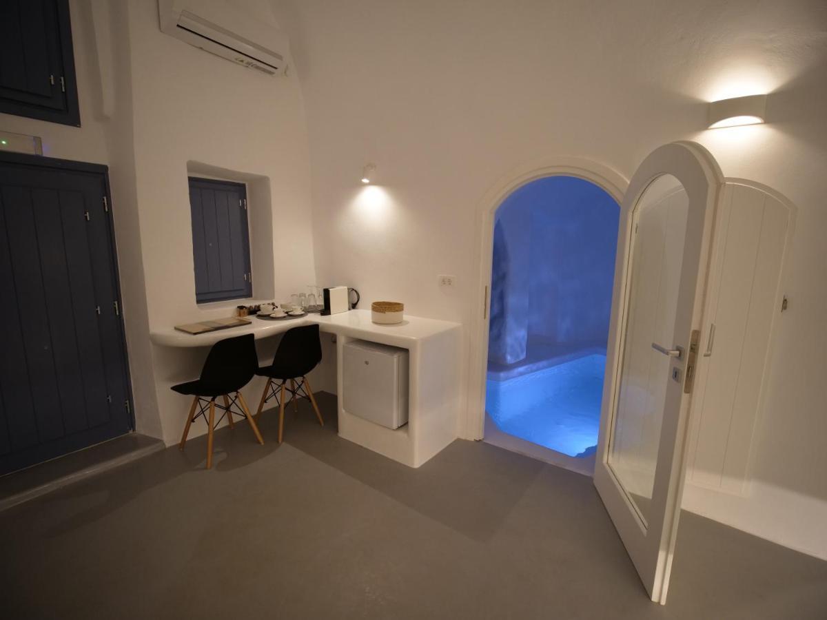 Oinos Luxury Suites Caldera Oia  Ngoại thất bức ảnh